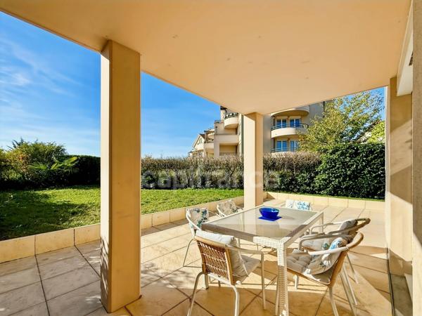 Appartement à vendre 3 pièces DIVONNE LES BAINS (01) - 91m2 - jardin (350m2), cave (10m2), garage (21m2)