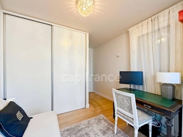 Appartement à vendre 3 pièces DIVONNE LES BAINS (01) - 91m2 - jardin (350m2), cave (10m2), garage (21m2)