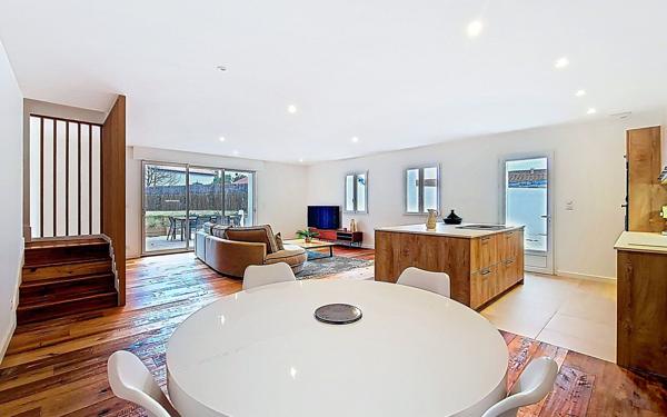 Maison à vendre    5 pièces • 168 m2 Anglet