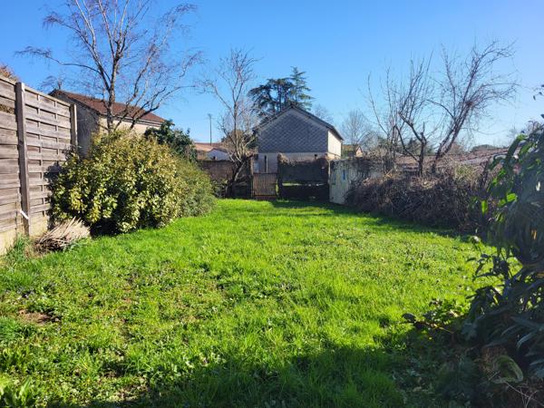 Maison
         3 pièces
        - 70 m² Exclusivité 129 000 € *