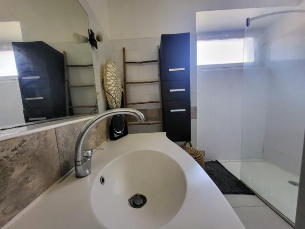 Maison
         3 pièces
        - 70 m² Exclusivité 129 000 € *