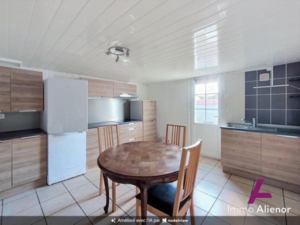 Maison surélevée de 135 m² (6 pièces)