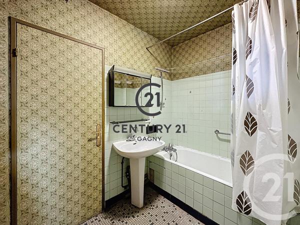 Appartement F4 à vendre  4 pièces - 72,90 m2 GAGNY - 93