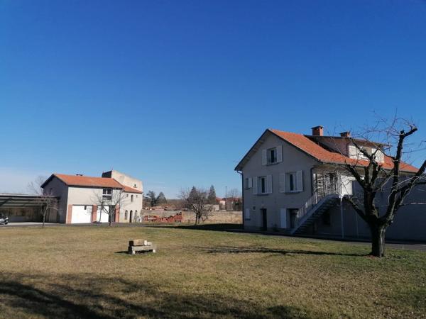 Vente Maison 7 pièces 164 m2 à Saint-Germain-Lembron