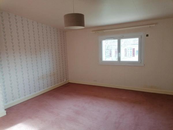 Vente Maison 7 pièces 164 m2 à Saint-Germain-Lembron