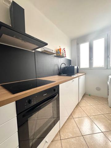 À Vendre – Appartement F5 avec une cave à MANTES LA VILLE (78)