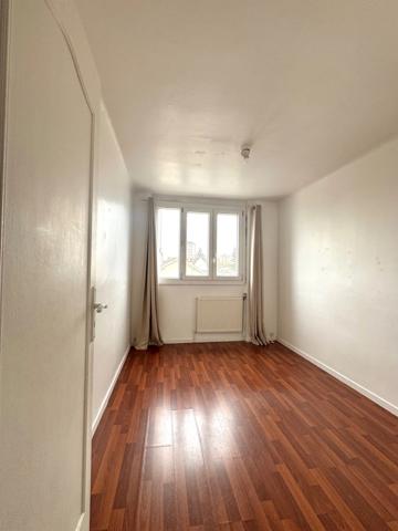 À Vendre – Appartement F5 avec une cave à MANTES LA VILLE (78)