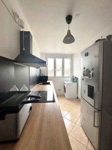 À Vendre – Appartement F5 avec une cave à MANTES LA VILLE (78)