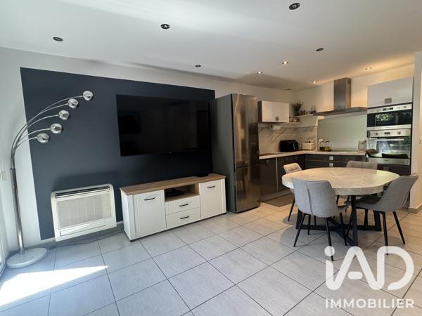 Maison à vendre 4 pièces 76 m² Nîmes