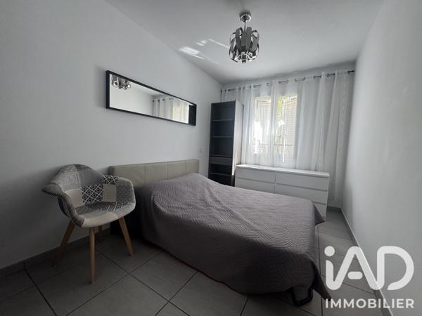 Maison à vendre 4 pièces 76 m² Nîmes