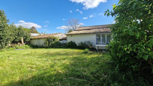 Maison en pierre Cherveux 5 pièces 126 m²