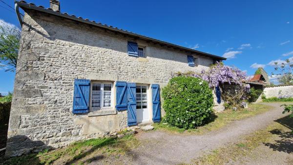Maison en pierre Cherveux 5 pièces 126 m²