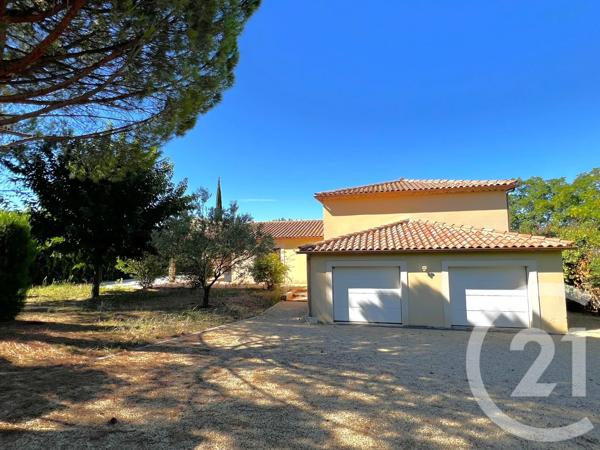 Maison à vendre  6 pièces - 150 m 2   CARPENTRAS  - 84