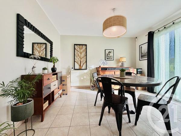 Maison à vendre  4 pièces - 95,13 m 2   SOLIGNAC  - 87