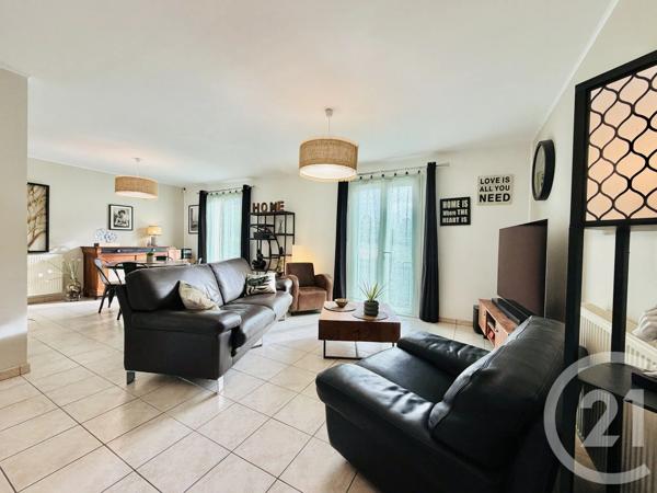 Maison à vendre  4 pièces - 95,13 m 2   SOLIGNAC  - 87