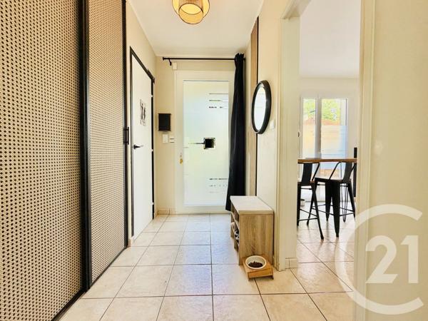 Maison à vendre  4 pièces - 95,13 m 2   SOLIGNAC  - 87