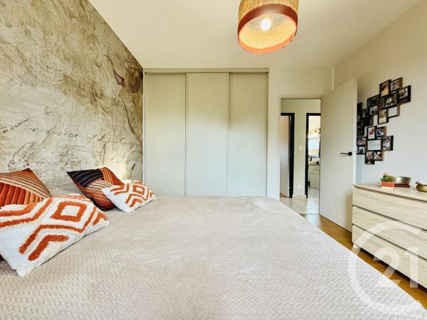 Maison à vendre  4 pièces - 95,13 m 2   SOLIGNAC  - 87