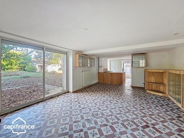 SAINTE VERGE (79) Longère de 195M2 et Maison d'amis