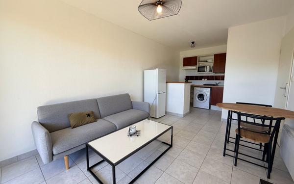 Appartement à vendre    2 pièces •  Aire-sur-l'Adour