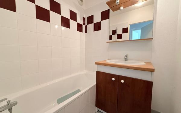 Appartement à vendre    2 pièces •  Aire-sur-l'Adour