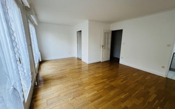 Appartement à louer    1 pièce • 33 m2 Dijon