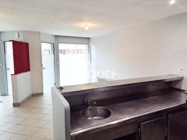 MAISON À VENDRE DE 9 PIÈCES DE 165,00 M²