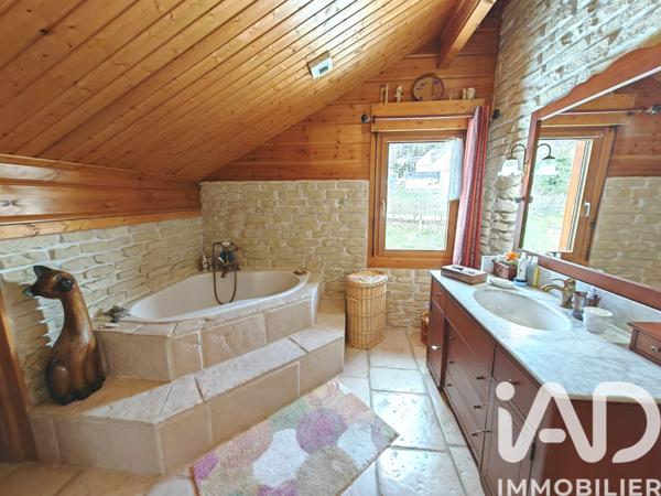 Maison à vendre 5 pièces 112 m² Villers-le-Lac