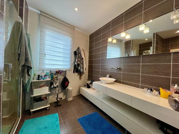 Propriete à vendre à La Forêt-Fouesnant dans le Finistère (29940), ref : 008/1364   
Vieux Port