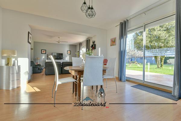 Maison 8 pièces - 196 m²