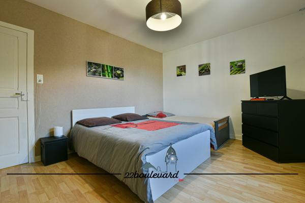 Maison 8 pièces - 196 m²