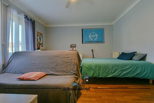 Maison 8 pièces - 196 m²