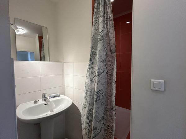 Studio 1 pièce(s) 28.27 m²