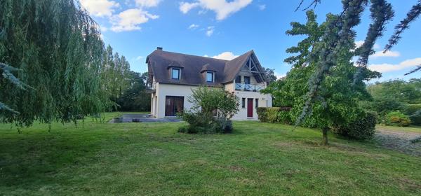 GRANDE MAISON FAMILIALE