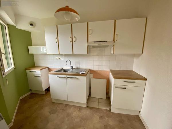 Appartement à louer à Pacé en Ille-et-Vilaine (35740), ref : 138/2303