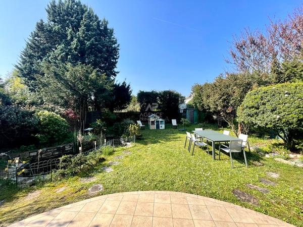 Maison Conflans Sainte Honorine 6 pièce(s) 140 m2 €649 000 ** - Référence 7628