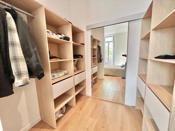 T3 73M2 RÉNOVÉ - PLEIN SUD - MAISON BOURGEOISE - LE MUY