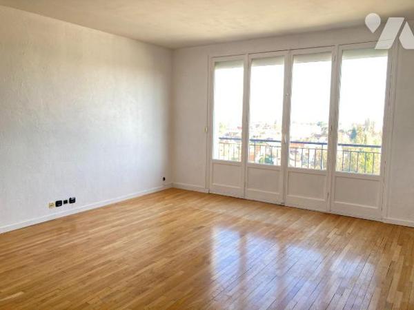 Appartement à vendre à Troyes (10000), Aube. 68 Rue Jean Berthelin à Troyes. Dans résidence séc...