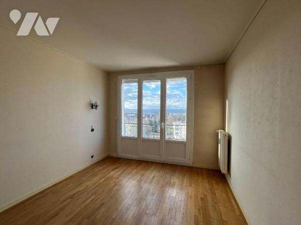 Appartement à vendre à Troyes (10000), Aube. 68 Rue Jean Berthelin à Troyes. Dans résidence séc...