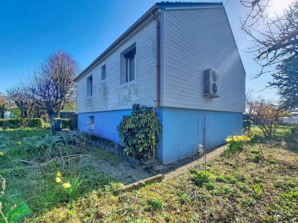 MAISON A RENOVER - NOTRE DAME D'OE - 106 M² - 5 PIECES - 2 CHAMBRES - JARDIN ET GARAGE