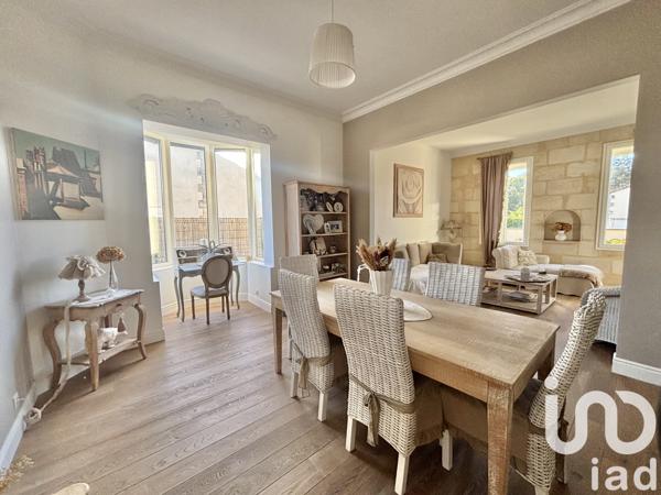 Maison à vendre 5 pièces 212 m² Saint-Médard-en-Jalles