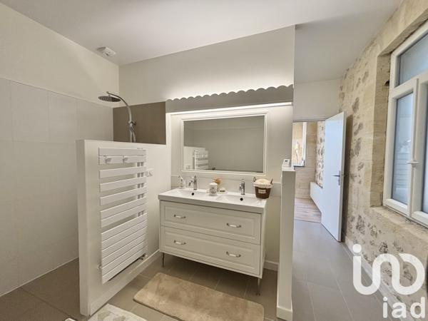Maison à vendre 5 pièces 212 m² Saint-Médard-en-Jalles