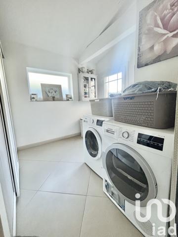 Maison à vendre 5 pièces 212 m² Saint-Médard-en-Jalles