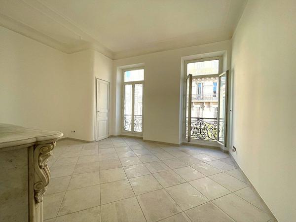 Appartement 2 pièces à louer à Marseille - Exclusivité NESTENN La Ciotat
