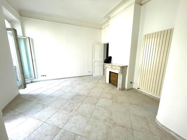 Appartement 2 pièces à louer à Marseille - Exclusivité NESTENN La Ciotat