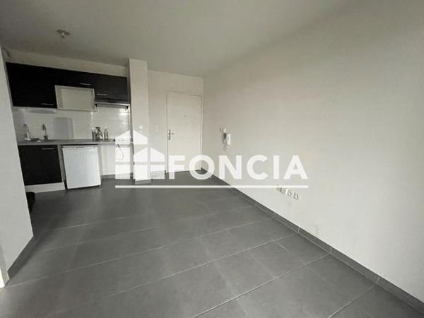Location Appartement 2 pièces 30.25 m² - 118 CHEMIN DE CROIX BENITE Toulouse 31200