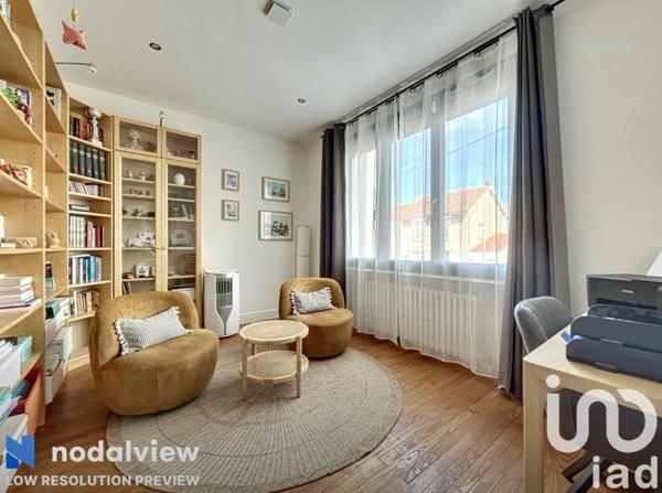 Maison 5 pièces de 111 m² à La Rochelle (17000)