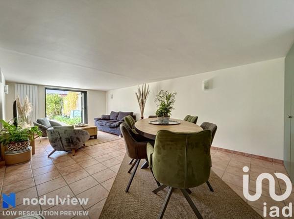 Maison 5 pièces de 111 m² à La Rochelle (17000)