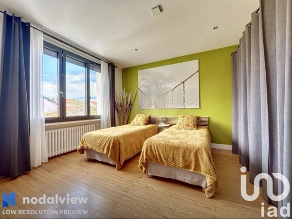 Maison 5 pièces de 111 m² à La Rochelle (17000)