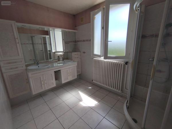 Maison de ville à vendre à Allonnes dans la Sarthe (72700), ref : PB-1767