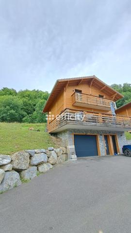 Maison
         5 pièces
        - 190 m² 827 000 € *